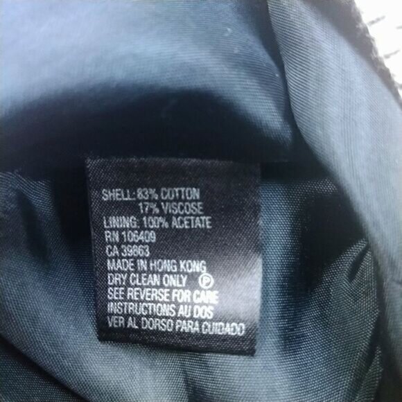 Tahari Tweed Blazer Pink & Black Woven Floral Blazer, Size - 4P - Picture 7 of 8